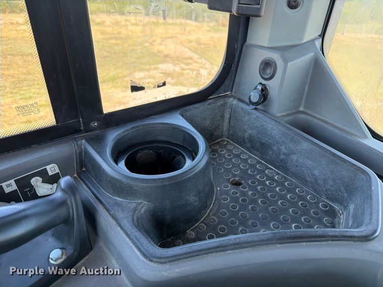 image for item ED5972 2022 John Deere 850L WLT dozer