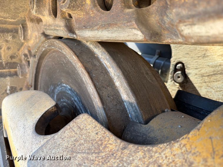 image for item ED5972 2022 John Deere 850L WLT dozer