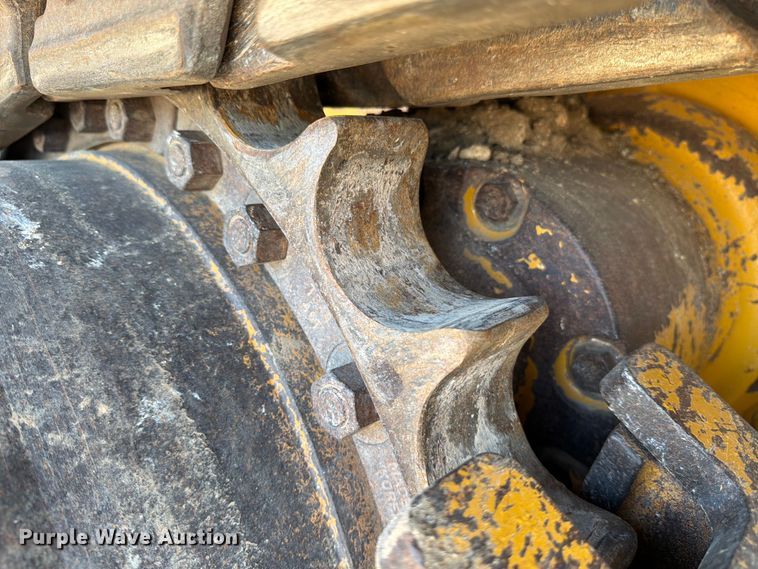 image for item ED5972 2022 John Deere 850L WLT dozer