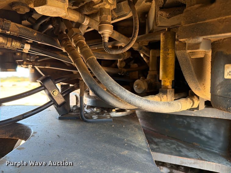 image for item ED5982 2004 Komatsu WA400-5L wheel loader