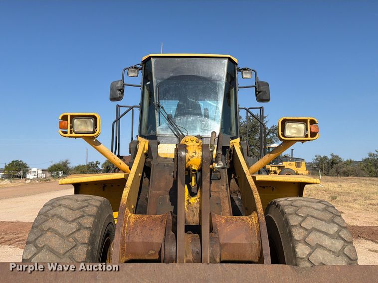 image for item ED5982 2004 Komatsu WA400-5L wheel loader