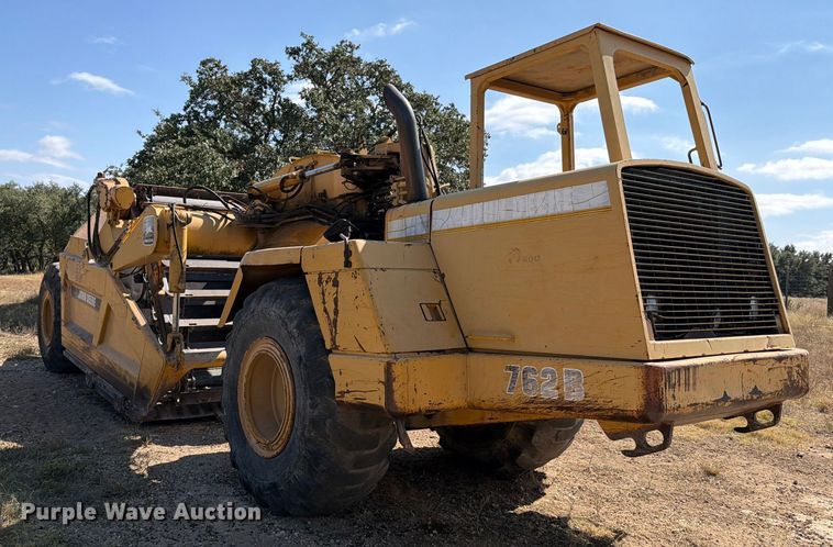 image for item ED5983 1995 John Deere 762B elevating scraper