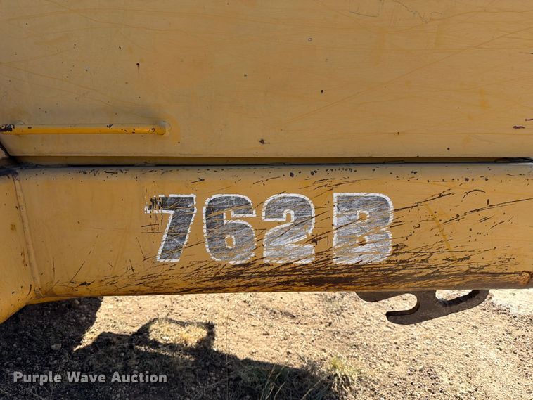 image for item ED5983 1995 John Deere 762B elevating scraper