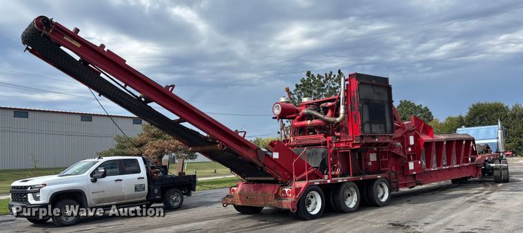 image for item EE3946 The Beast 4680 horizontal grinder