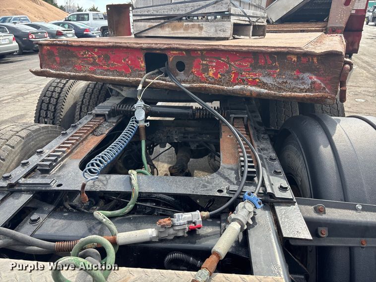 image for item EE3946 The Beast 4680 horizontal grinder