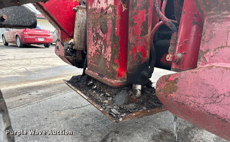 image for item EE3946 The Beast 4680 horizontal grinder