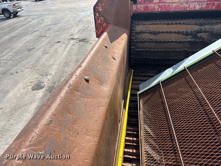 image for item EE3946 The Beast 4680 horizontal grinder