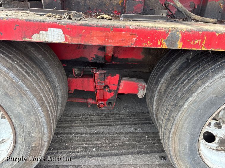 image for item EE3946 The Beast 4680 horizontal grinder