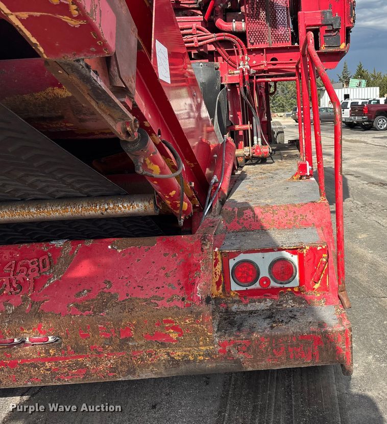 image for item EE3946 The Beast 4680 horizontal grinder