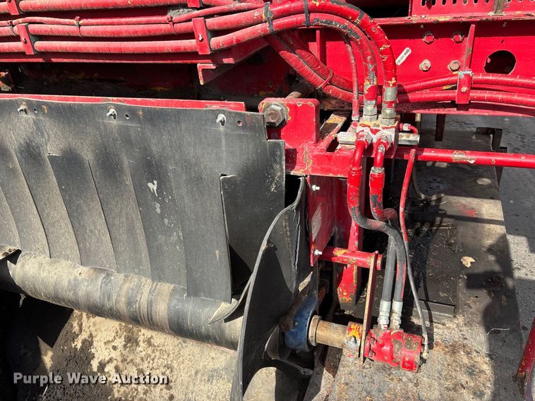 image for item EE3946 The Beast 4680 horizontal grinder