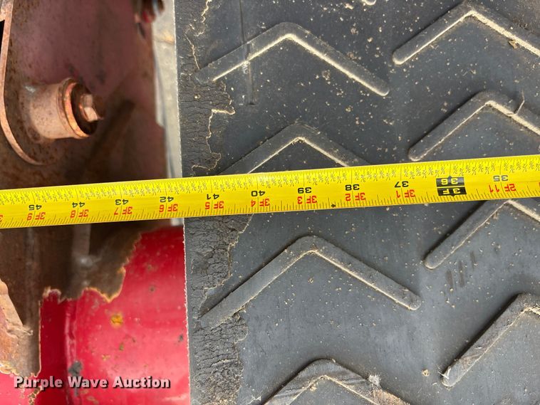 image for item EE3946 The Beast 4680 horizontal grinder