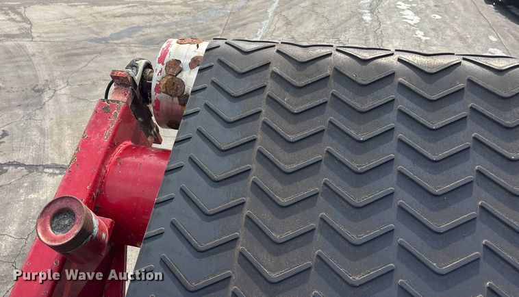 image for item EE3946 The Beast 4680 horizontal grinder