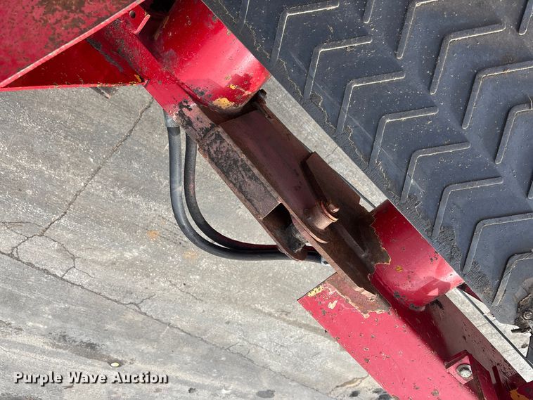 image for item EE3946 The Beast 4680 horizontal grinder