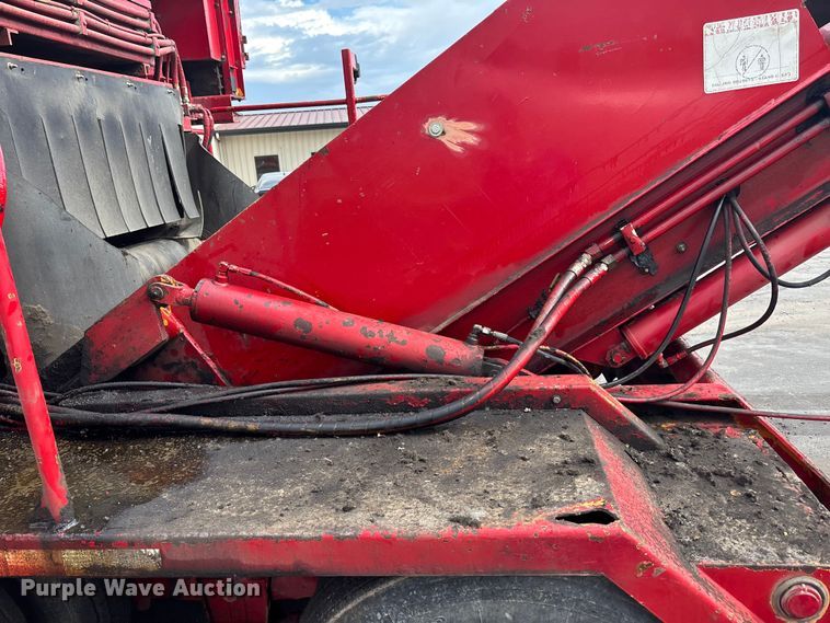 image for item EE3946 The Beast 4680 horizontal grinder