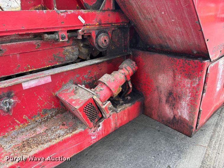 image for item EE3946 The Beast 4680 horizontal grinder