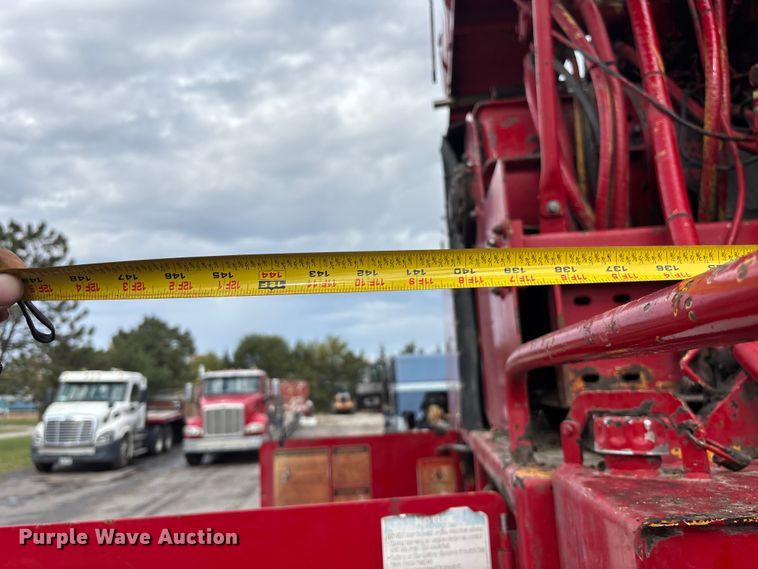 image for item EE3946 The Beast 4680 horizontal grinder