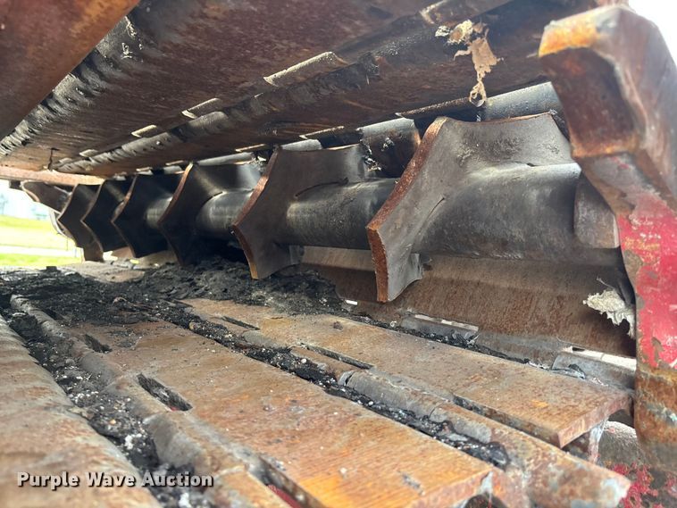 image for item EE3946 The Beast 4680 horizontal grinder