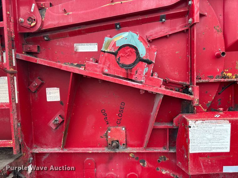 image for item EE3946 The Beast 4680 horizontal grinder