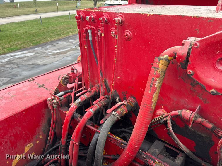 image for item EE3946 The Beast 4680 horizontal grinder