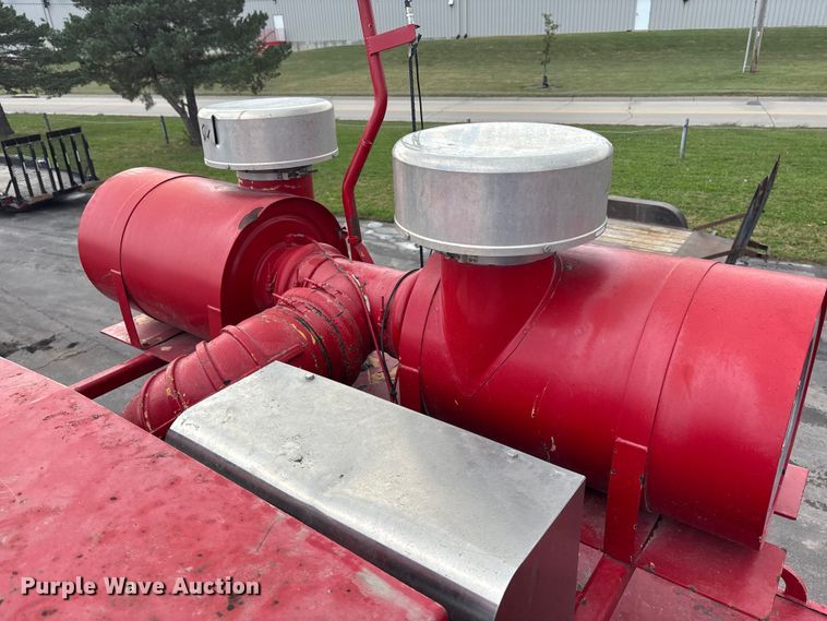 image for item EE3946 The Beast 4680 horizontal grinder