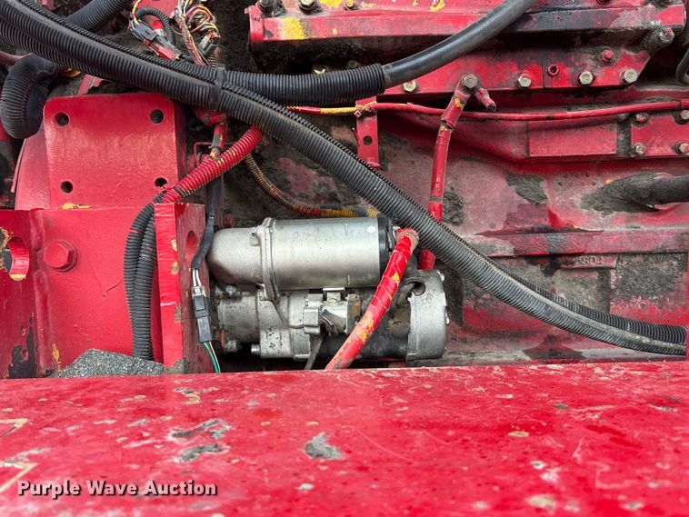 image for item EE3946 The Beast 4680 horizontal grinder