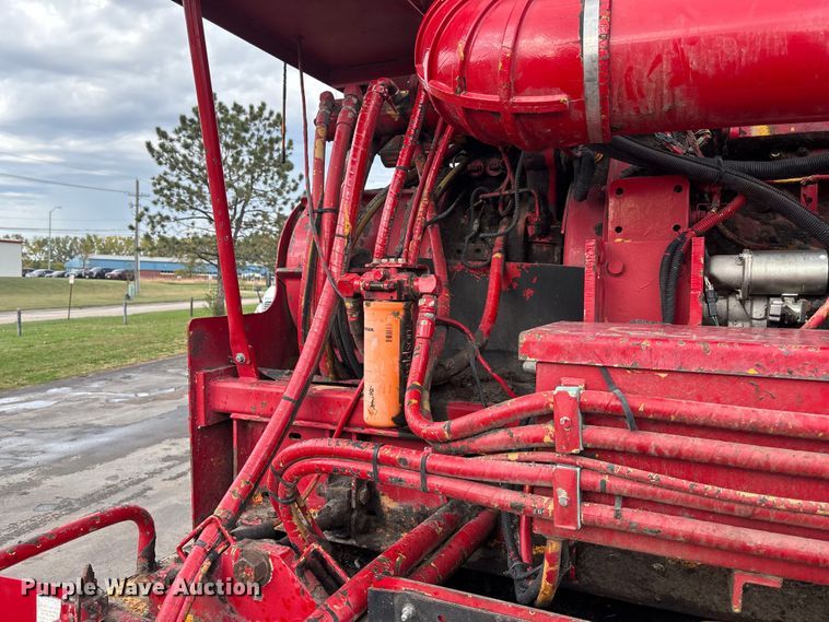 image for item EE3946 The Beast 4680 horizontal grinder