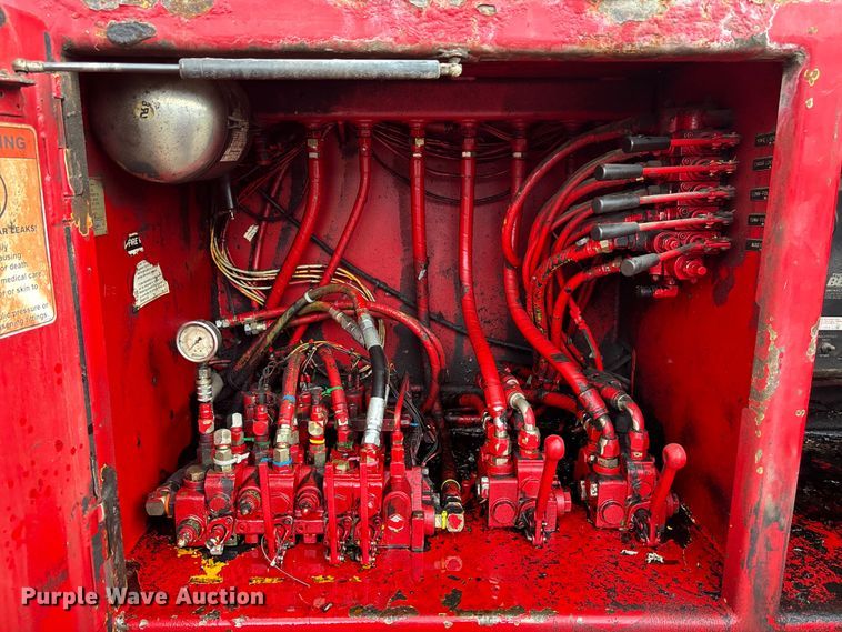 image for item EE3946 The Beast 4680 horizontal grinder