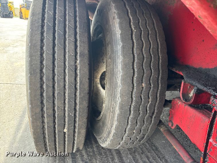 image for item EE3946 The Beast 4680 horizontal grinder