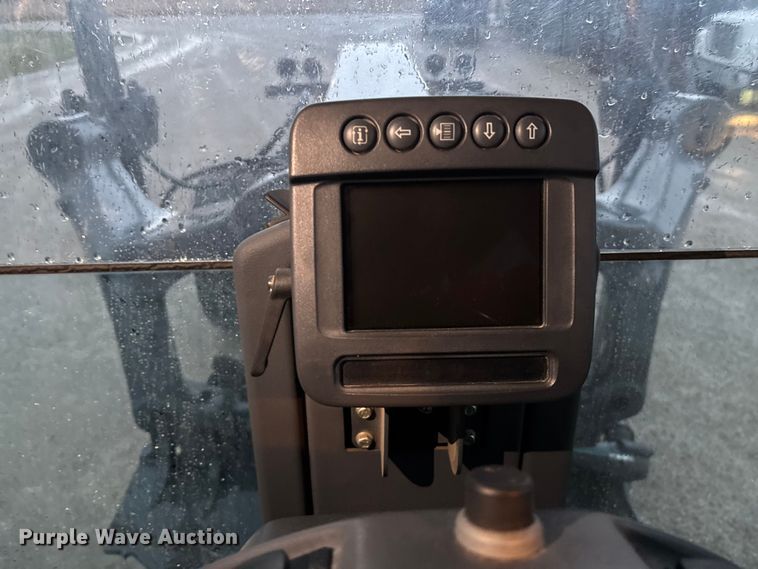 image for item EE4020 2010 John Deere 772G motor grader