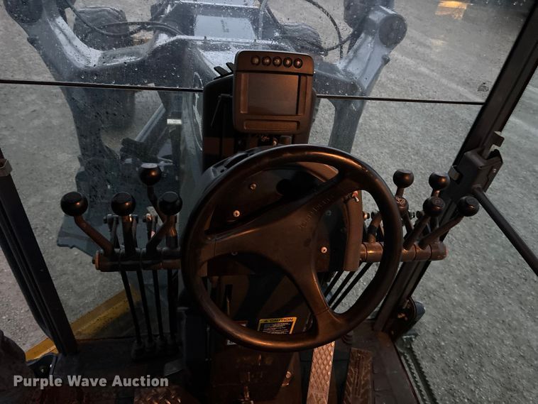 image for item EE4020 2010 John Deere 772G motor grader