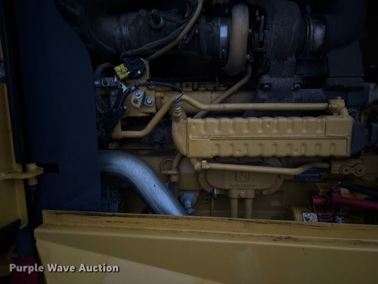 image for item EE4020 2010 John Deere 772G motor grader