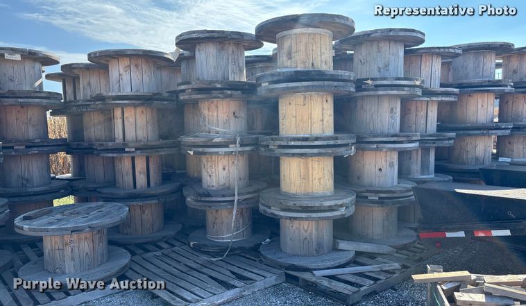 image for item EE4077 (20) cable spools