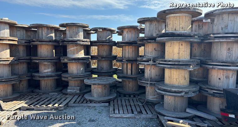 image for item EE4077 (20) cable spools