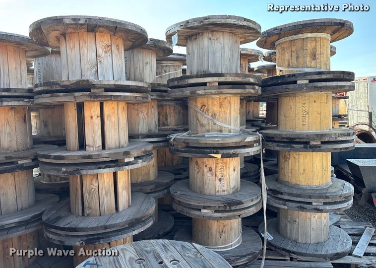 image for item EE4079 (20) cable spools