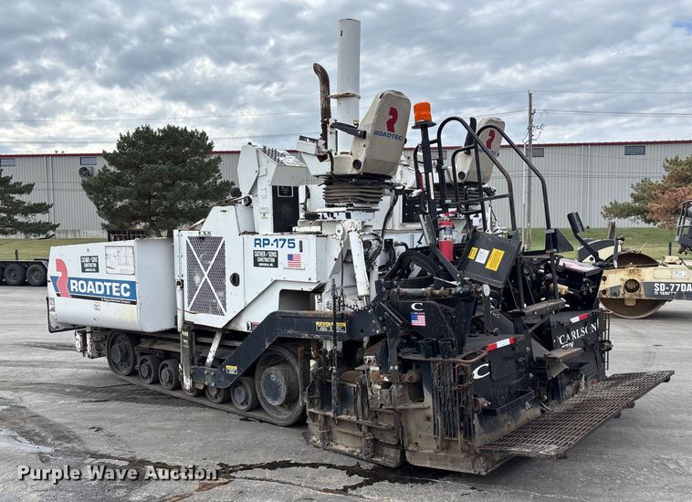 image for item EE4105 2014 RoadTec RP-175 paver