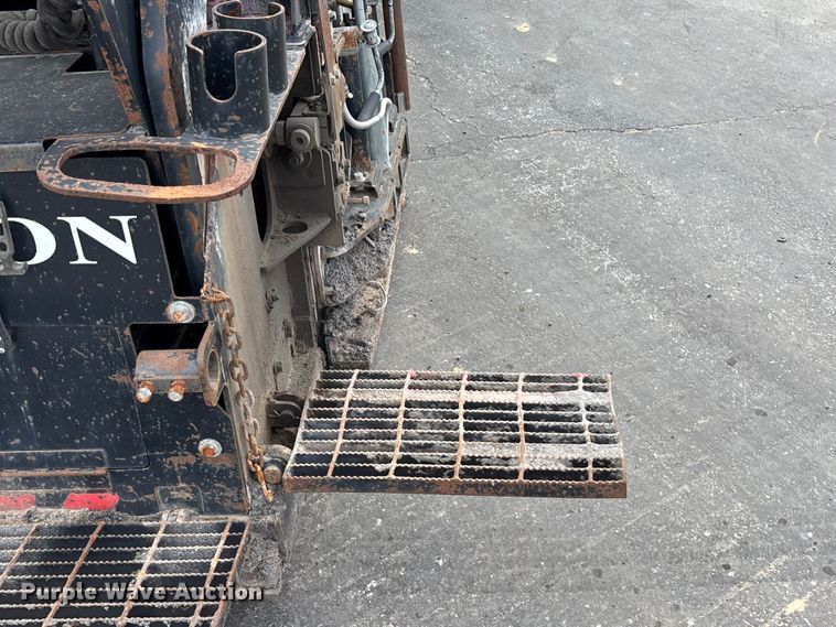 image for item EE4105 2014 RoadTec RP-175 paver