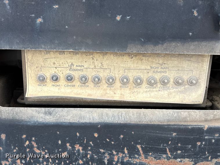 image for item EE4105 2014 RoadTec RP-175 paver