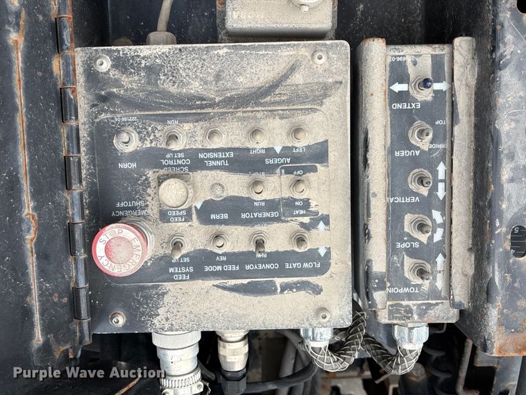 image for item EE4105 2014 RoadTec RP-175 paver