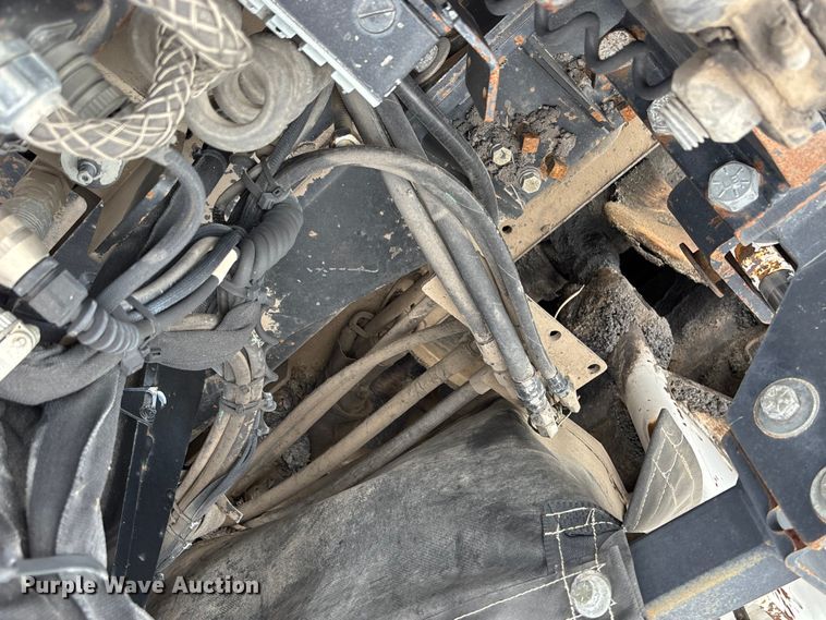 image for item EE4105 2014 RoadTec RP-175 paver