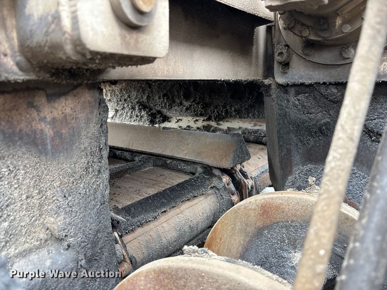 image for item EE4105 2014 RoadTec RP-175 paver