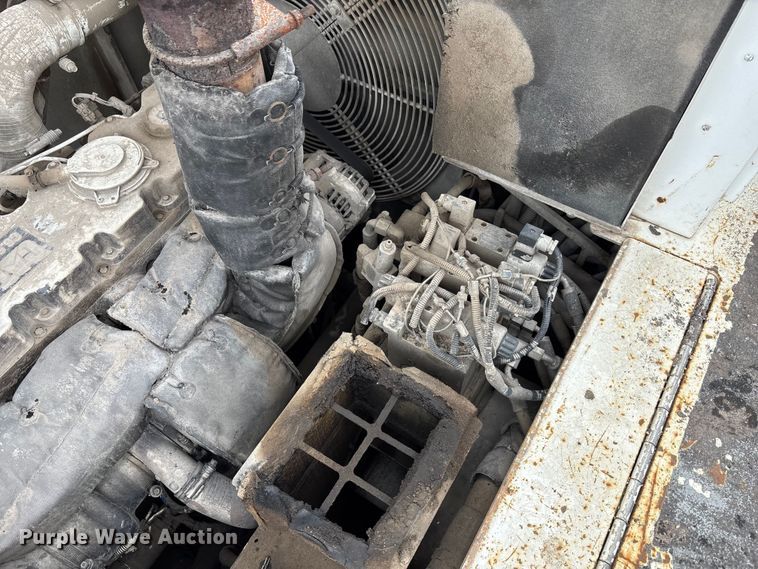 image for item EE4105 2014 RoadTec RP-175 paver