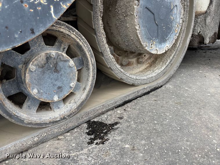 image for item EE4105 2014 RoadTec RP-175 paver