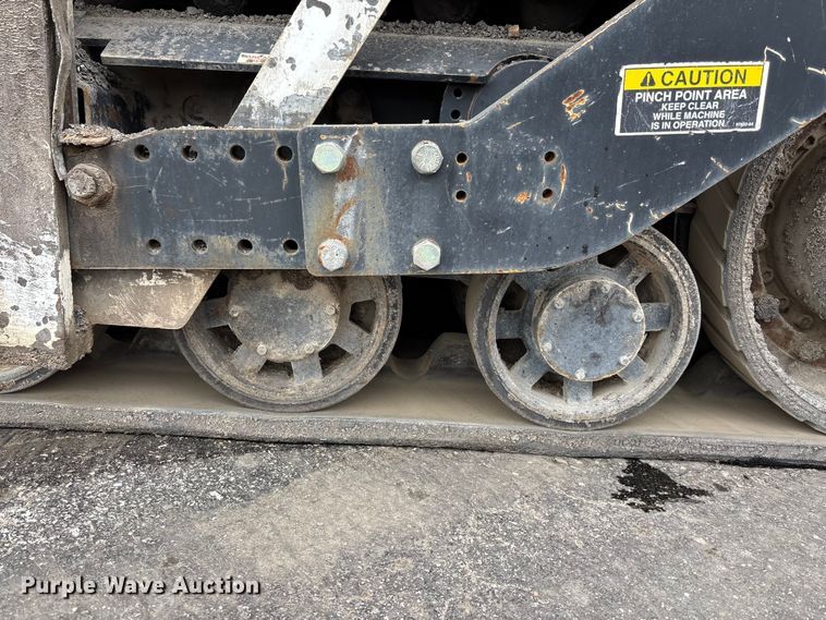 image for item EE4105 2014 RoadTec RP-175 paver