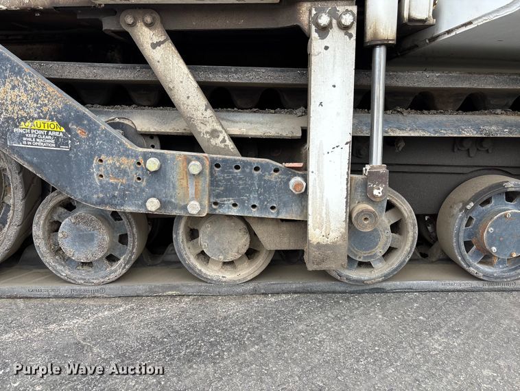 image for item EE4105 2014 RoadTec RP-175 paver