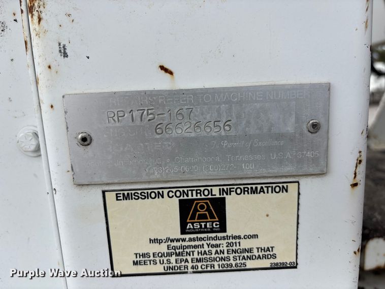 image for item EE4105 2014 RoadTec RP-175 paver