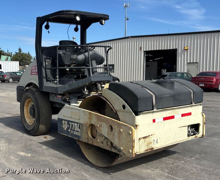 image for item EE4106 Ingersoll Rand SD-77DA TF single drum vibratory roller