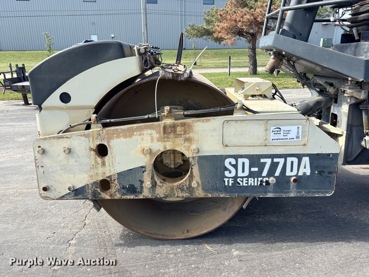 image for item EE4106 Ingersoll Rand SD-77DA TF single drum vibratory roller