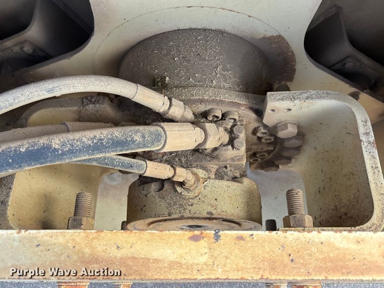 image for item EE4106 Ingersoll Rand SD-77DA TF single drum vibratory roller