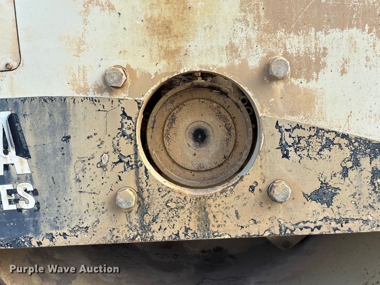 image for item EE4106 Ingersoll Rand SD-77DA TF single drum vibratory roller