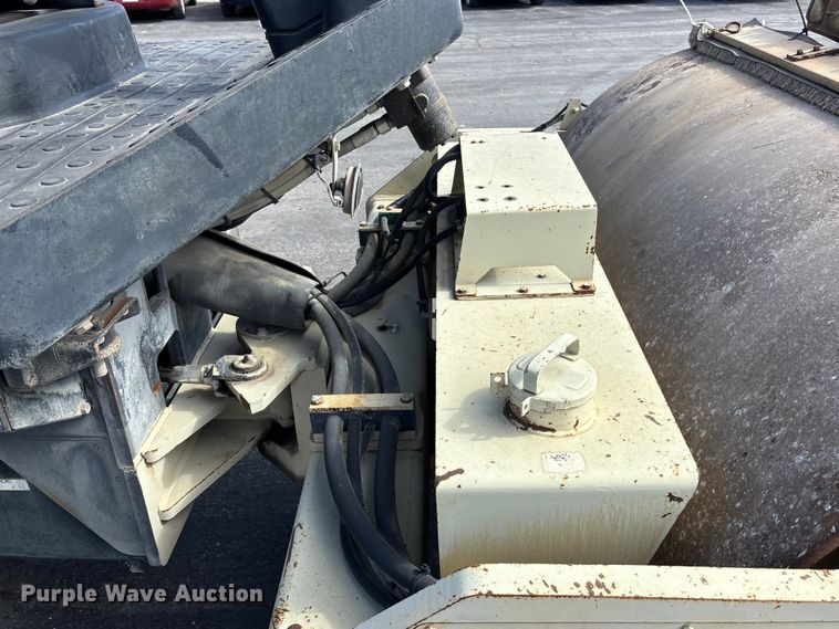 image for item EE4106 Ingersoll Rand SD-77DA TF single drum vibratory roller